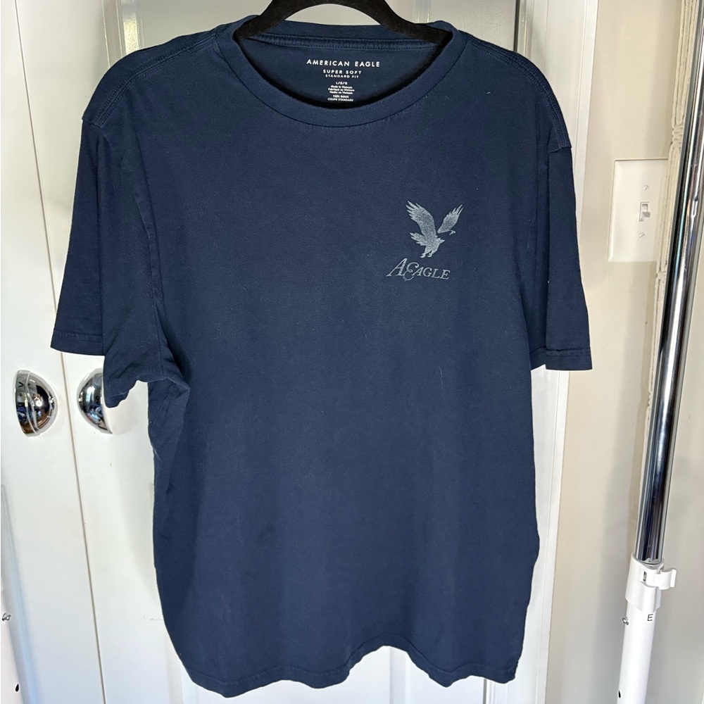 American Eagle Outfitters Men's Dark Blue Tee